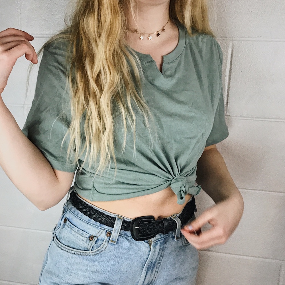 cropped mint green v neck tee